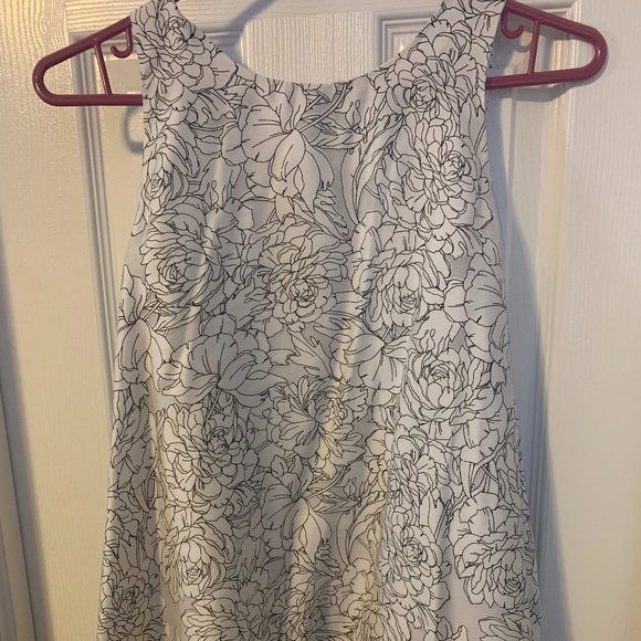 Banana Republic Floral Blouse - Picture 1 of 3